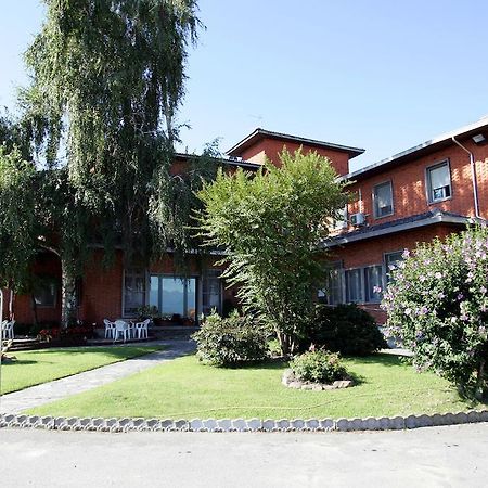 Hotel Ristorante Paladini カリージオ エクステリア 写真
